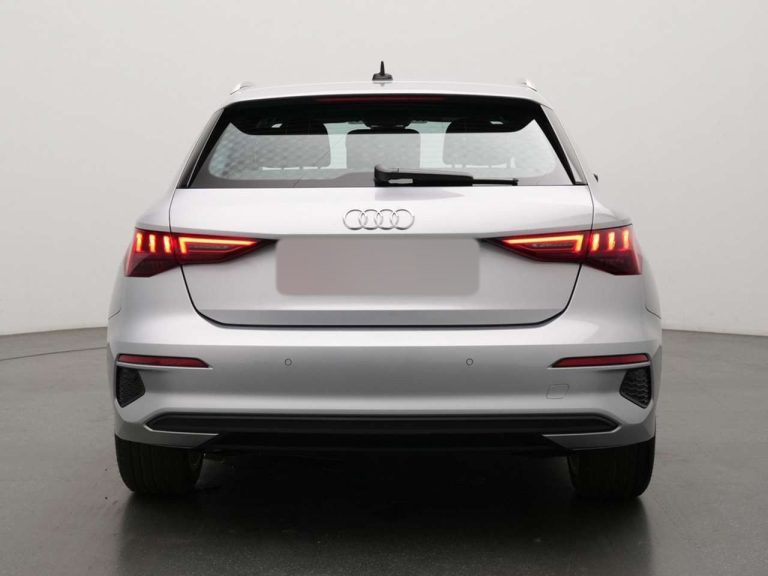 Audi A3 Sportback 40 TFSI e S tronic - photo 2