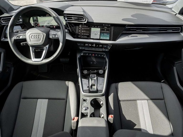 Audi A3 Sportback 30 TFSI - photo 4