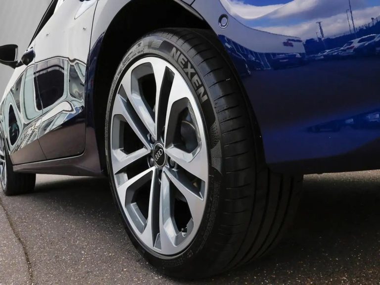 Audi A3 Berline 30 TFSI advanced S line - photo 8