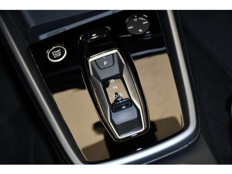 Audi A3 Berline 35 TDI S tronic Advanced - photo 8