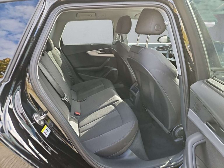 Audi A4 Avant 35 TDI S tronic - photo 8