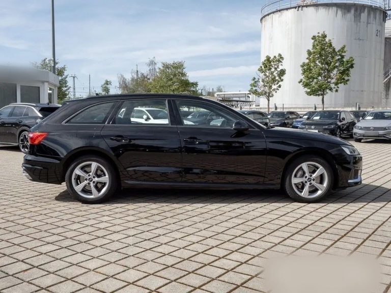 Audi A4 Avant 40 TFSI S tronic Advanced - photo 3