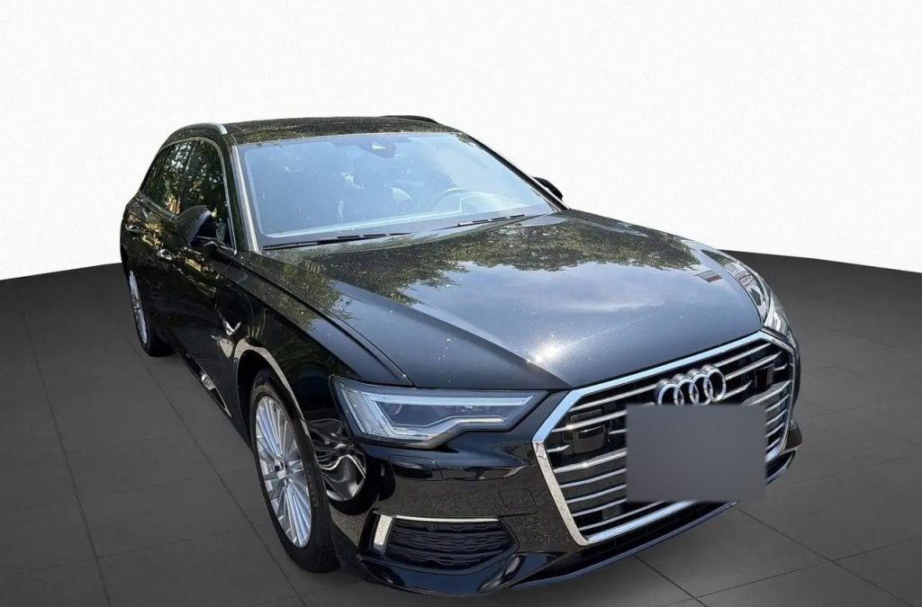 Audi A6 Avant 45 TFSI quattro Design