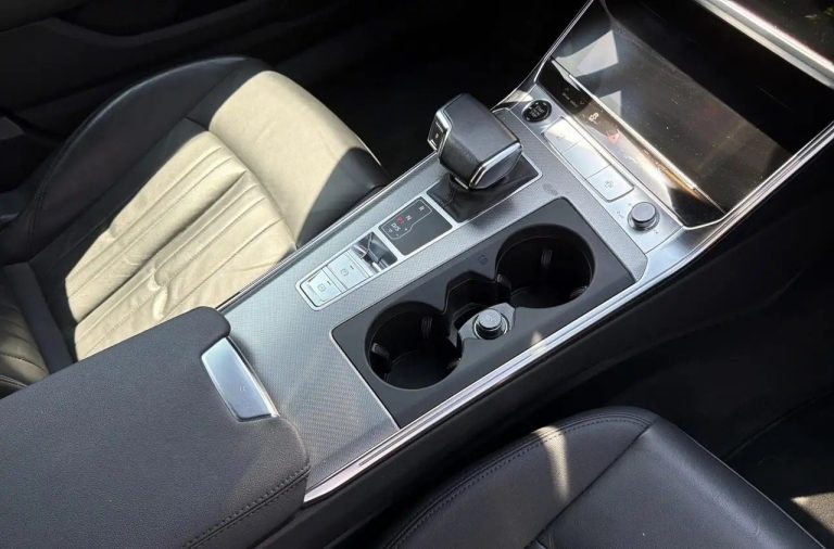 Audi A6 Avant 45 TFSI quattro Design - photo 7