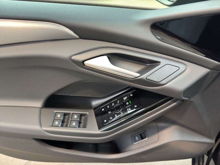 Audi A6 e-tron Avant - photo 9