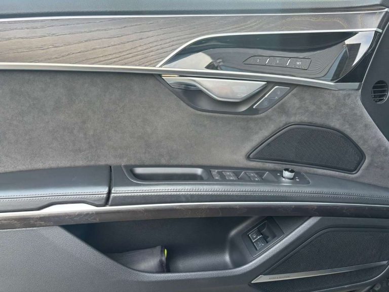 Audi A8 60 TFSI e quattro - photo 8