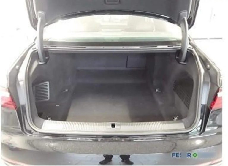 Audi A8 50 TDI quattro - photo 8