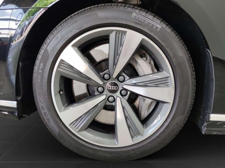 Audi A8 60 TFSI e quattro - photo 10