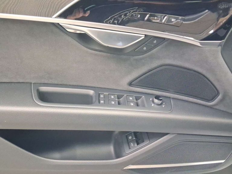 Audi A8 60 TFSI e quattro - photo 11