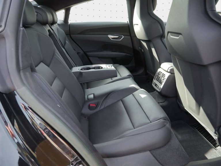Audi e-tron GT quattro - photo 11