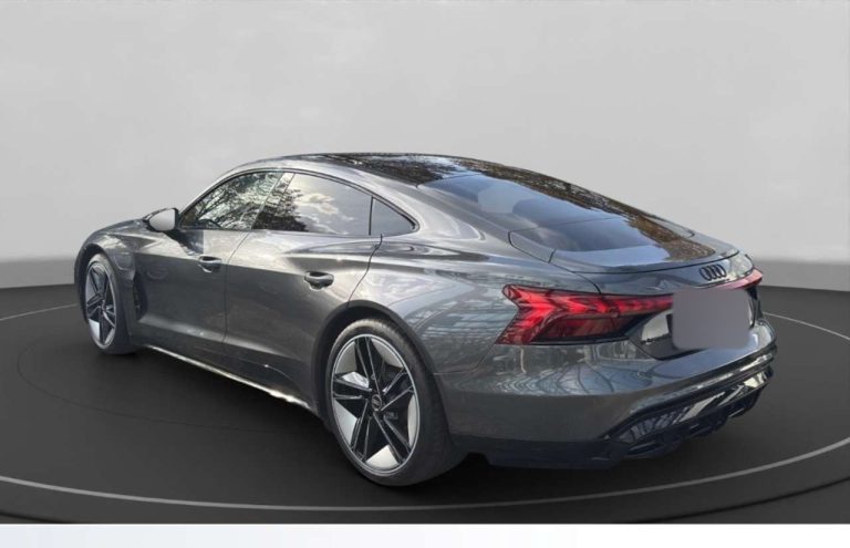 Audi e-tron GT quattro - photo 2