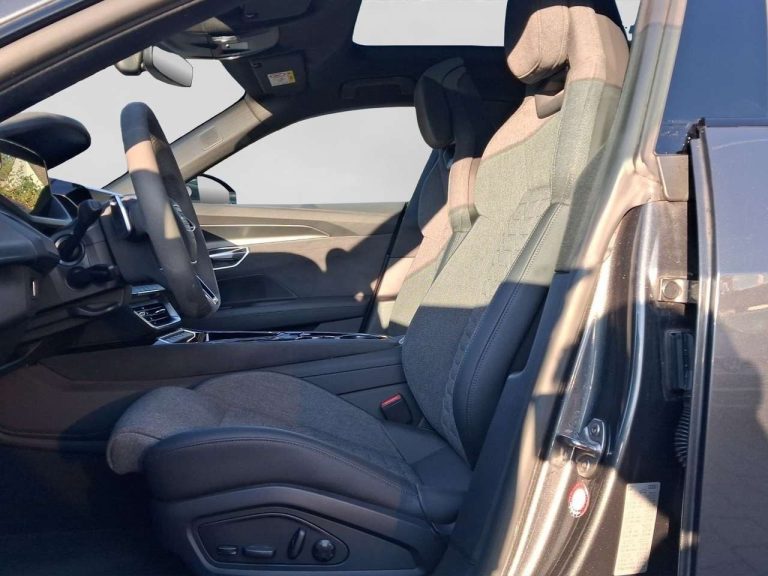Audi e-tron GT quattro - photo 8