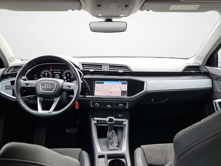 Audi Q3 45 TFSI e S tronic - photo 5