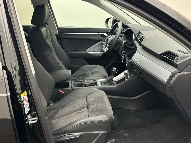 Audi Q3 35 TFSI S tronic S line - photo 8