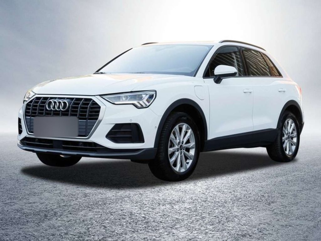 Audi Q3 45 TFSI e S tronic