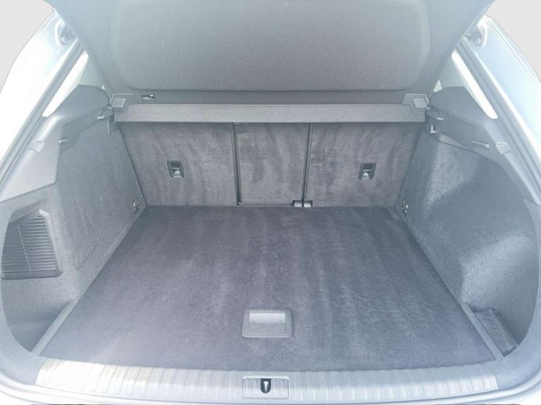 Audi Q3 45 TFSI e S tronic - photo 10