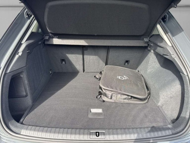 Audi Q3 45 TFSI e S tronic - photo 11