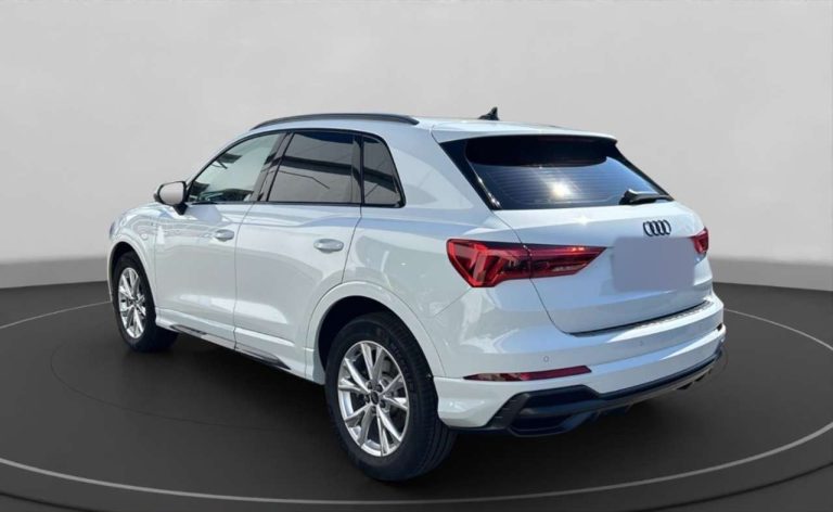Audi Q3 45 TFSI e S tronic S line - photo 2