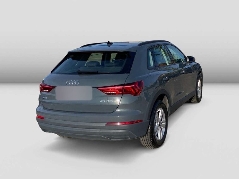 Audi Q3 45 TFSI e S tronic - photo 2