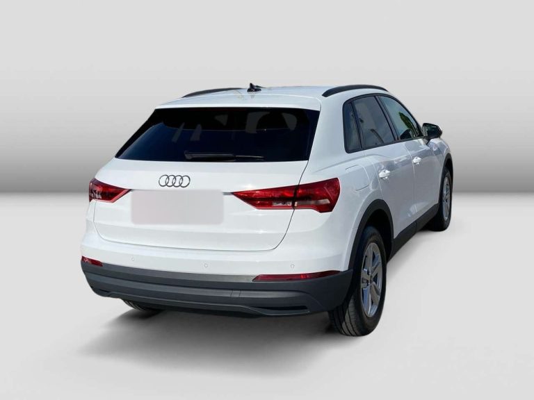 Audi Q3 45 TFSI e S tronic - photo 2
