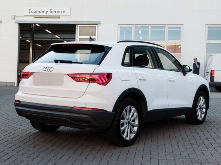 Audi Q3 45 TFSI e S tronic - photo 2