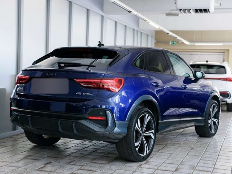 Audi Q3 Sportback 45 TFSI e S line - photo 2