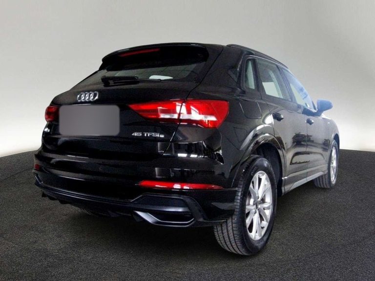 Audi Q3 45 TFSI e S tronic S line - photo 2