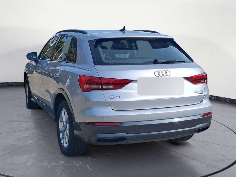 Audi Q3 35 TDI quattro S tronic - photo 3