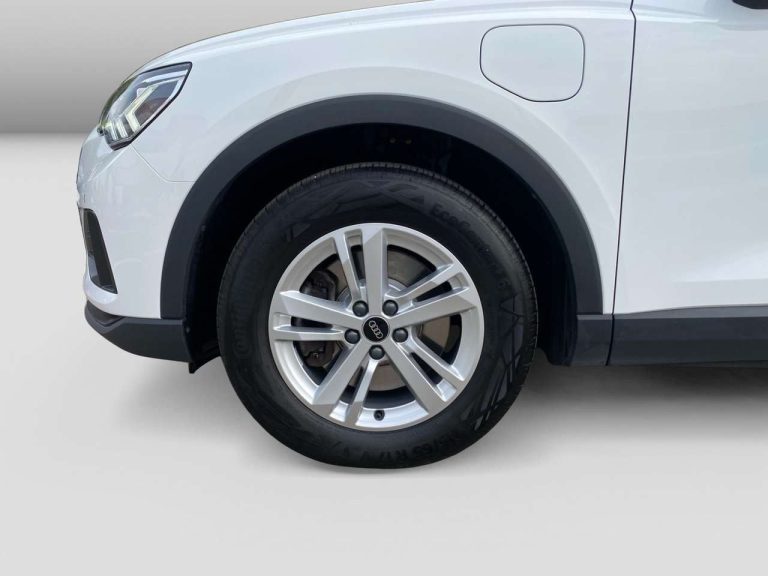 Audi Q3 Sportback 45 TFSI e S tronic - photo 3