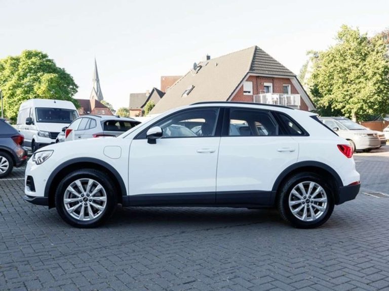 Audi Q3 45 TFSI e S tronic - photo 3