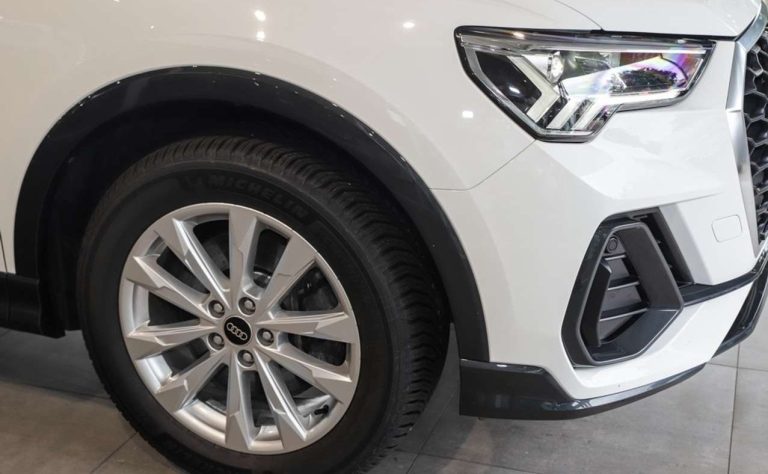 Audi Q3 Sportback 45 TFSI e S line - photo 4