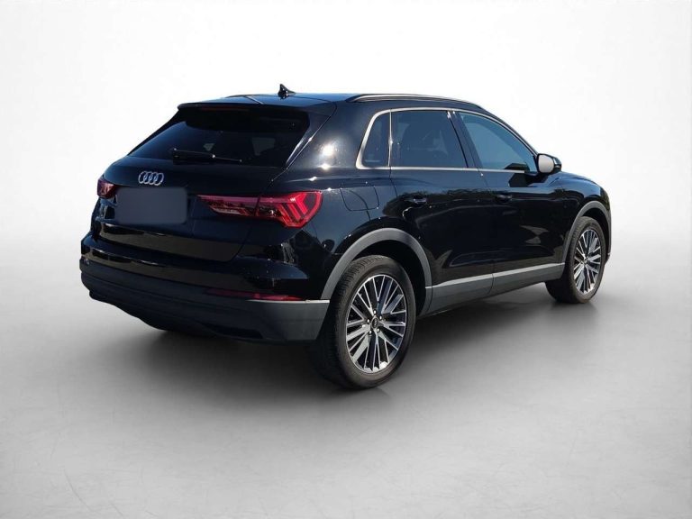 Audi Q3 45 TFSI e S tronic S line - photo 4
