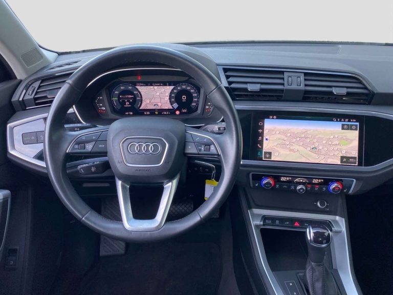 Audi Q3 45 TFSI e S tronic - photo 4