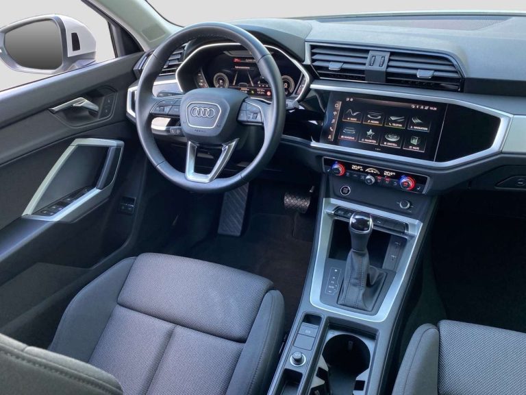 Audi Q3 45 TFSI e S tronic - photo 4