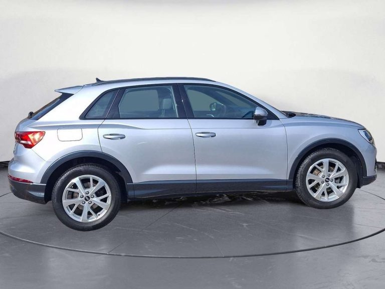 Audi Q3 35 TDI quattro S tronic - photo 5