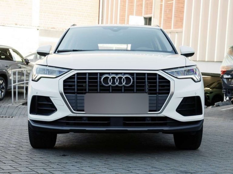 Audi Q3 45 TFSI e S tronic - photo 5