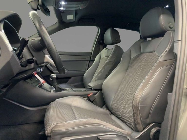 Audi Q3 45 TFSI e S line - photo 5
