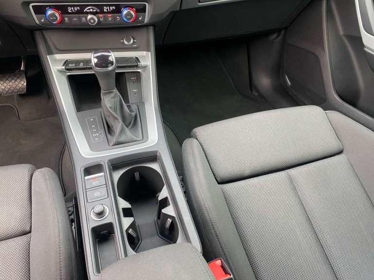 Audi Q3 Sportback 45 TFSI e S tronic - photo 6
