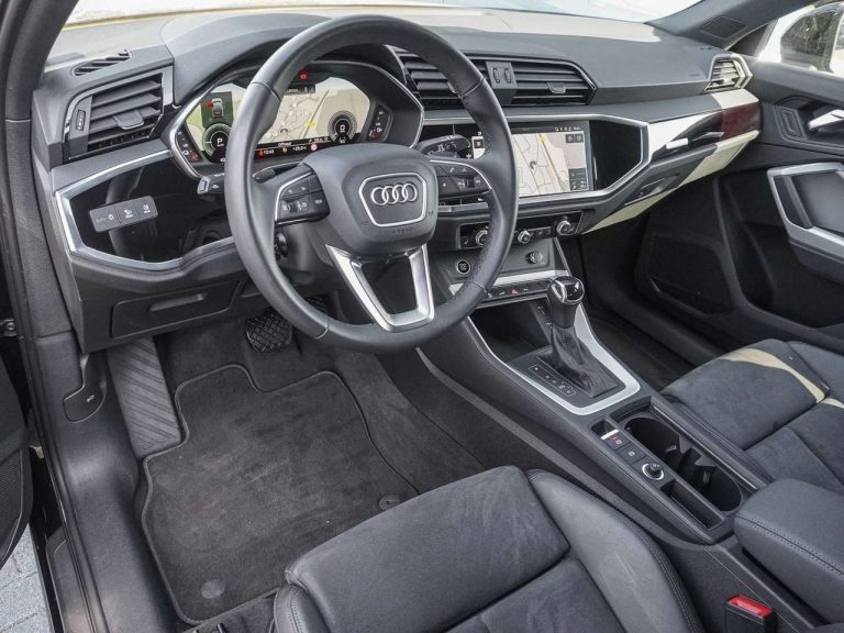 Audi Q3 Sportback 45 TFSI e - photo 8