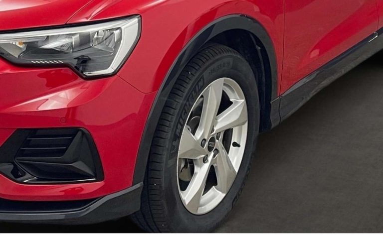 Audi Q3 35 TFSI Advanced - photo 12
