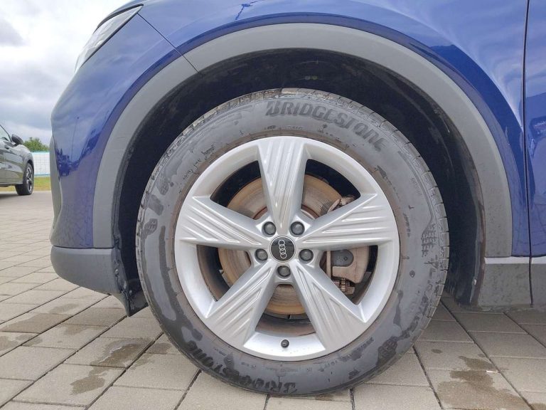 Audi Q4 e-tron 40 e-tron - photo 12