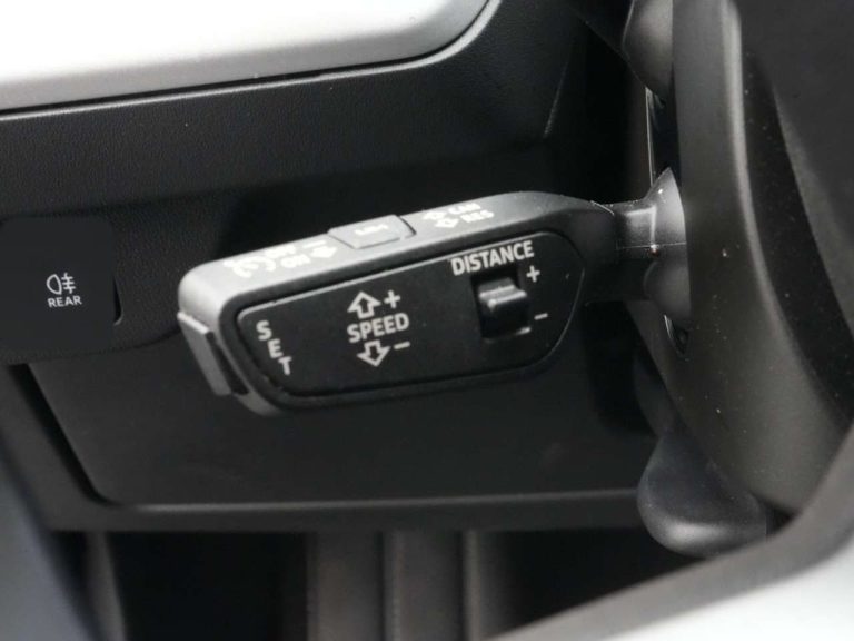 Audi Q4 e-tron Sportback 40 - photo 9