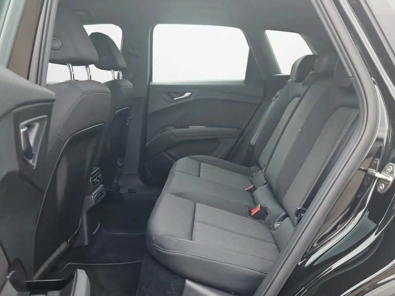 Audi Q4 e-tron 40 e-tron - photo 11