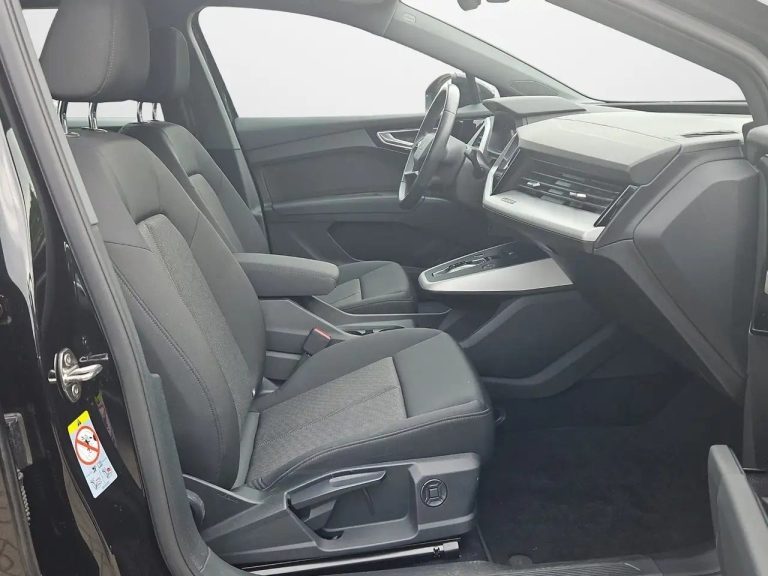 Audi Q4 e-tron 40 e-tron - photo 13