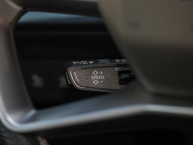 Audi Q4 e-tron 50 e-tron quattro S line - photo 15