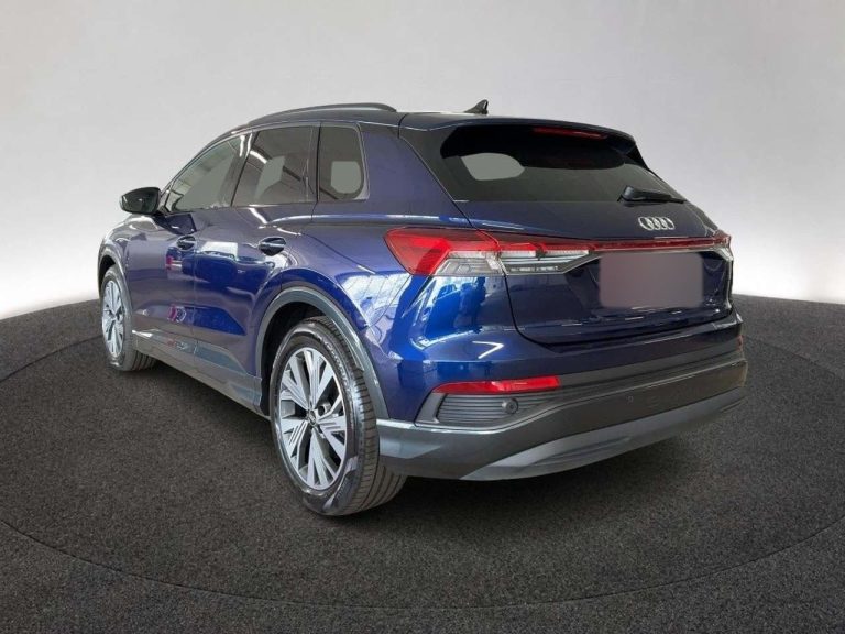 Audi Q4 e-tron 35 e-tron S line - photo 3