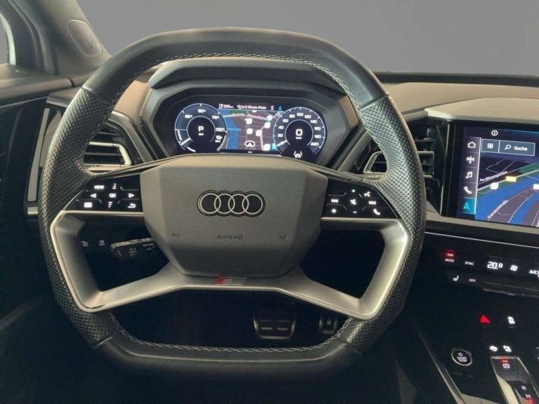 Audi Q4 e-tron 35 e-tron S line - photo 7