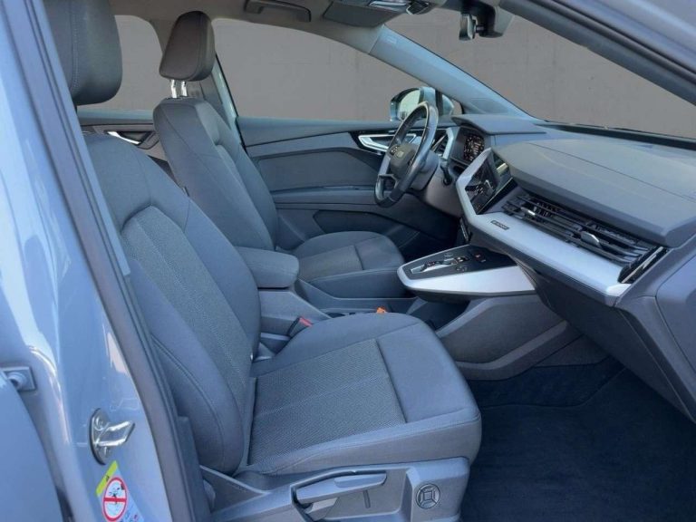 Audi Q4 e-tron 40 - photo 9