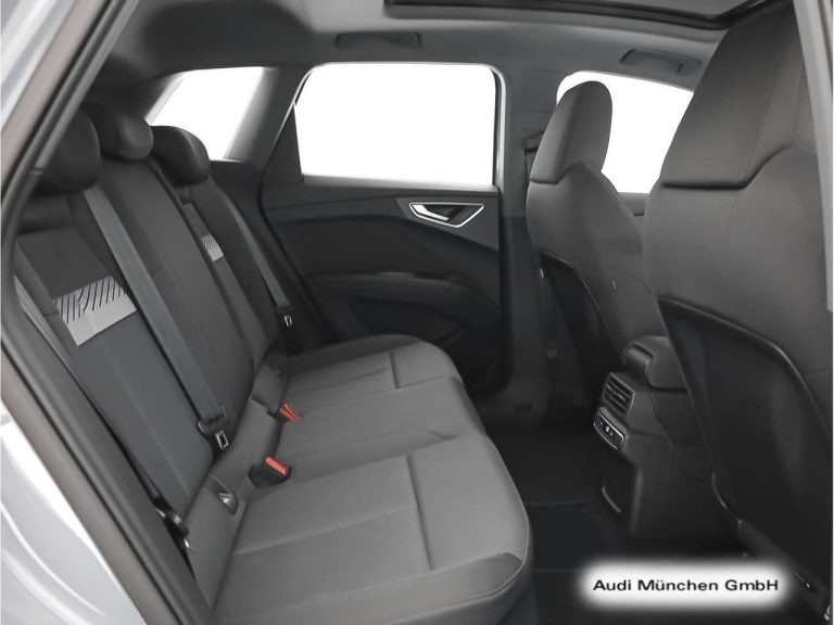 Audi Q4 e-tron 35 - photo 9