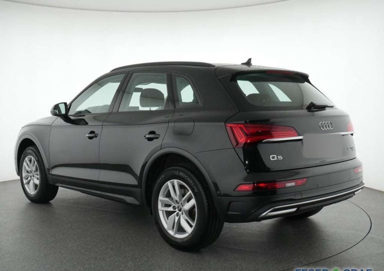 Audi Q5 50 TFSI e quattro - photo 2